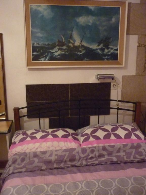 Rooms Duran Split Bilik gambar